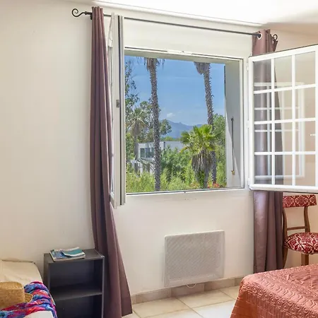 Washingtonia - De Charme Avec Acces Prive A La Taglio-Isolaccio